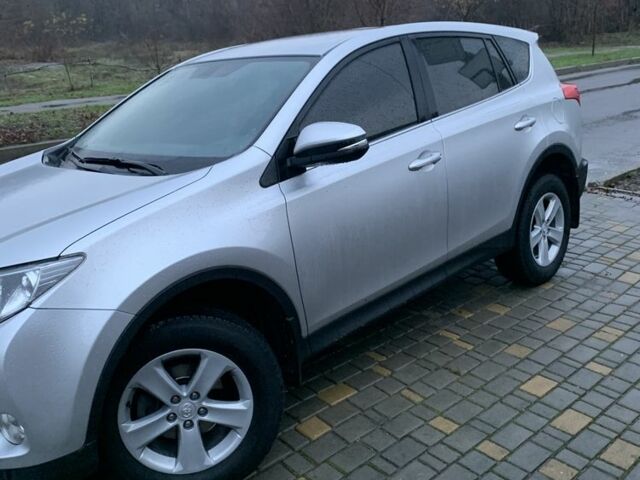 Серый Тойота РАВ 4, объемом двигателя 2.5 л и пробегом 125 тыс. км за 17500 $, фото 1 на Automoto.ua