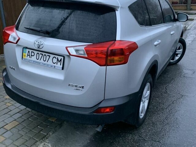 Серый Тойота РАВ 4, объемом двигателя 2.5 л и пробегом 125 тыс. км за 17500 $, фото 3 на Automoto.ua