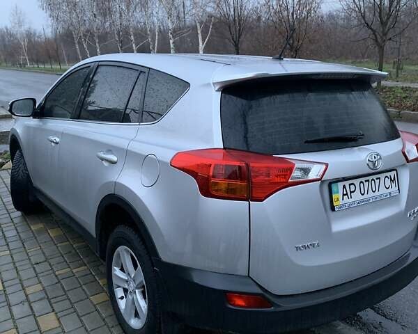 Серый Тойота РАВ 4, объемом двигателя 2.49 л и пробегом 125 тыс. км за 17500 $, фото 4 на Automoto.ua