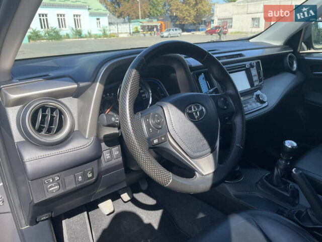 Тойота РАВ 4 2013 в Гайвороне на Automoto.ua Серый Тойота РАВ 4, объемом двигателя 2.23 л и пробегом 260 тыс. км за 16999 $, фото 18 на Automoto.ua