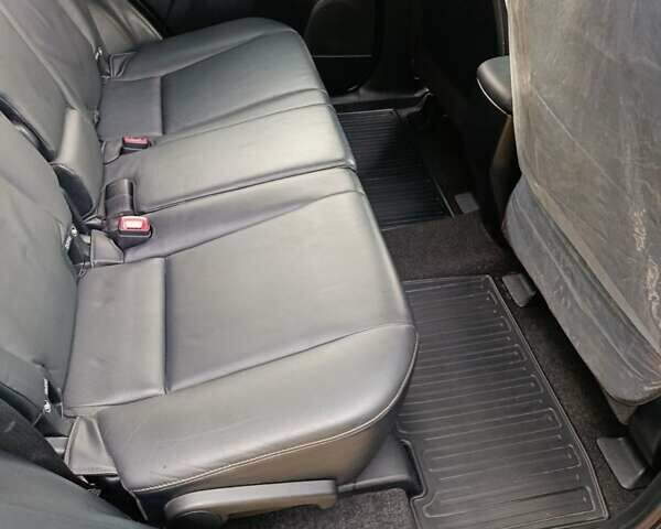 Серый Тойота РАВ 4, объемом двигателя 2.23 л и пробегом 255 тыс. км за 17200 $, фото 14 на Automoto.ua