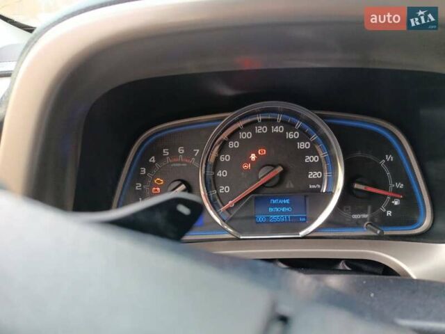 Серый Тойота РАВ 4, объемом двигателя 2.23 л и пробегом 255 тыс. км за 17200 $, фото 24 на Automoto.ua