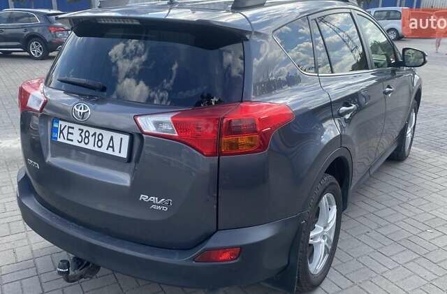 Серый Тойота РАВ 4, объемом двигателя 2.23 л и пробегом 170 тыс. км за 17000 $, фото 3 на Automoto.ua