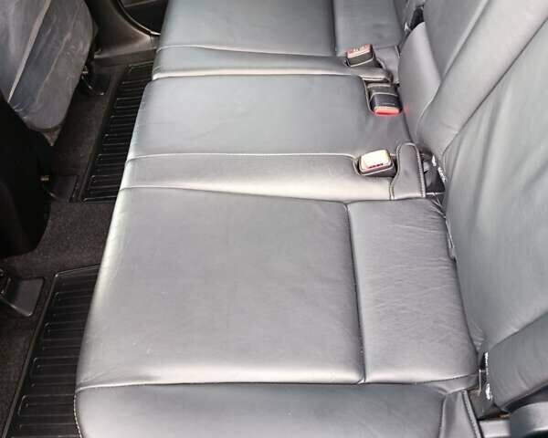 Серый Тойота РАВ 4, объемом двигателя 2.23 л и пробегом 255 тыс. км за 17200 $, фото 2 на Automoto.ua