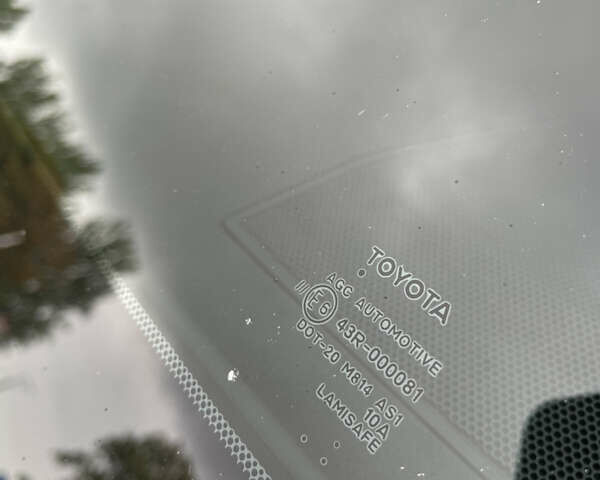 Сірий Тойота РАВ 4, об'ємом двигуна 2.49 л та пробігом 200 тис. км за 14300 $, фото 24 на Automoto.ua