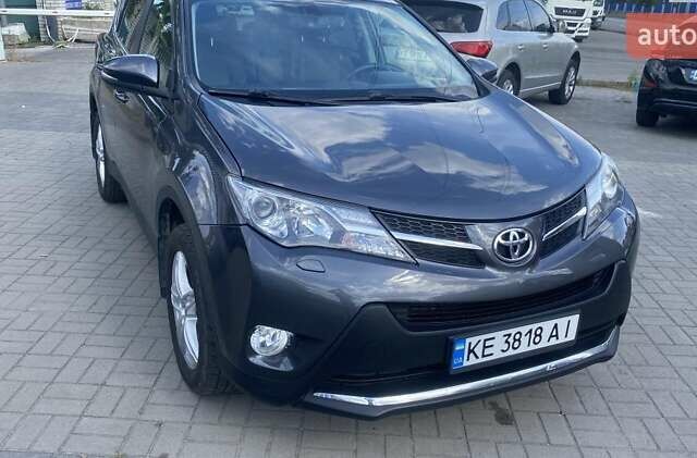 Серый Тойота РАВ 4, объемом двигателя 2.23 л и пробегом 170 тыс. км за 17000 $, фото 1 на Automoto.ua