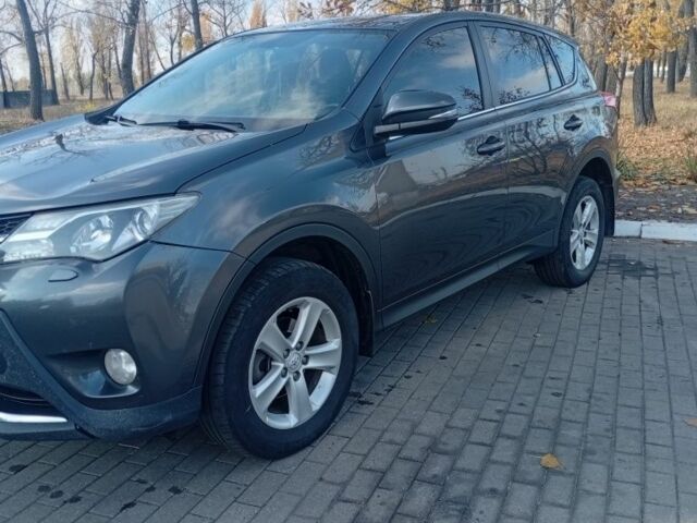 Серый Тойота РАВ 4, объемом двигателя 2.2 л и пробегом 278 тыс. км за 16499 $, фото 5 на Automoto.ua