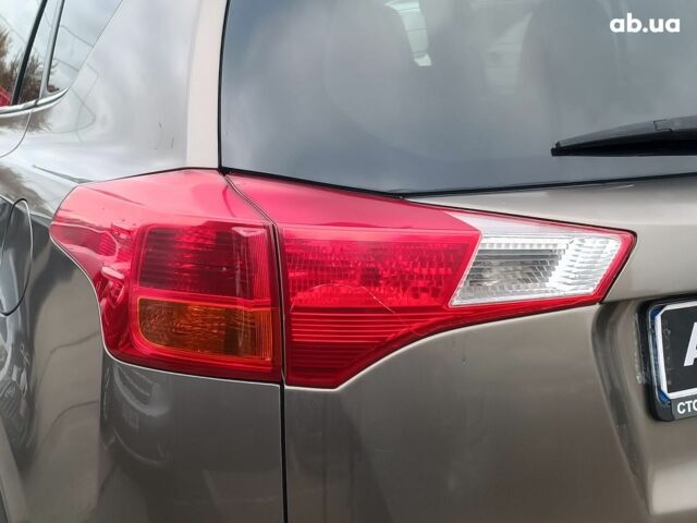 Серый Тойота РАВ 4, объемом двигателя 2.5 л и пробегом 171 тыс. км за 14590 $, фото 10 на Automoto.ua