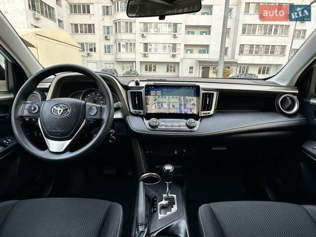 Серый Тойота РАВ 4, объемом двигателя 2.5 л и пробегом 132 тыс. км за 17300 $, фото 17 на Automoto.ua