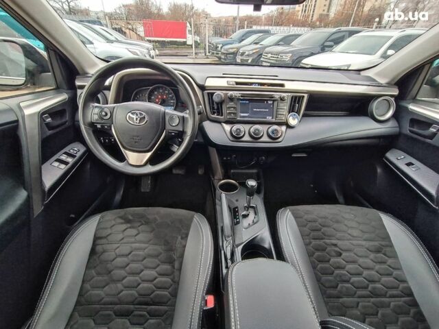 Серый Тойота РАВ 4, объемом двигателя 2.5 л и пробегом 171 тыс. км за 14590 $, фото 16 на Automoto.ua