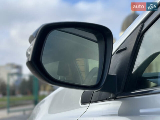 Сірий Тойота РАВ 4, об'ємом двигуна 2.23 л та пробігом 246 тис. км за 19500 $, фото 22 на Automoto.ua