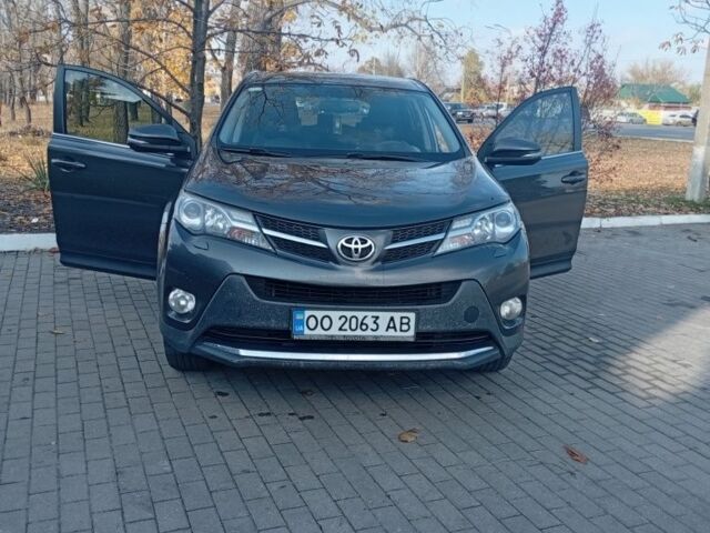 Серый Тойота РАВ 4, объемом двигателя 2.2 л и пробегом 278 тыс. км за 16499 $, фото 3 на Automoto.ua