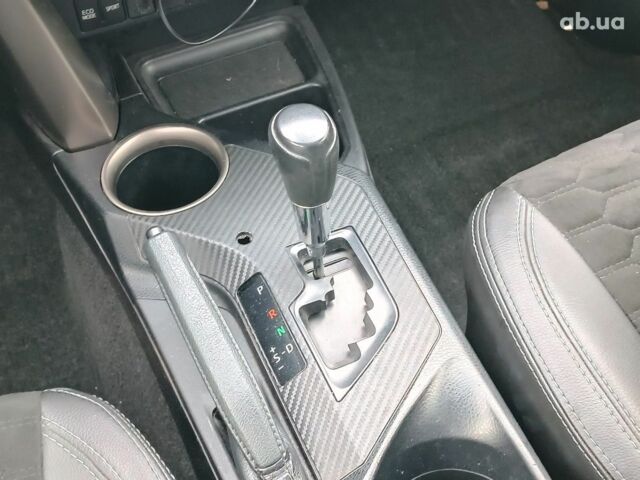 Серый Тойота РАВ 4, объемом двигателя 2.5 л и пробегом 171 тыс. км за 14590 $, фото 19 на Automoto.ua