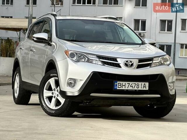 Серый Тойота РАВ 4, объемом двигателя 2.5 л и пробегом 132 тыс. км за 16800 $, фото 2 на Automoto.ua