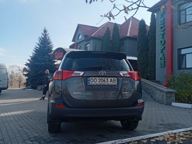 Серый Тойота РАВ 4, объемом двигателя 2.2 л и пробегом 278 тыс. км за 16499 $, фото 2 на Automoto.ua