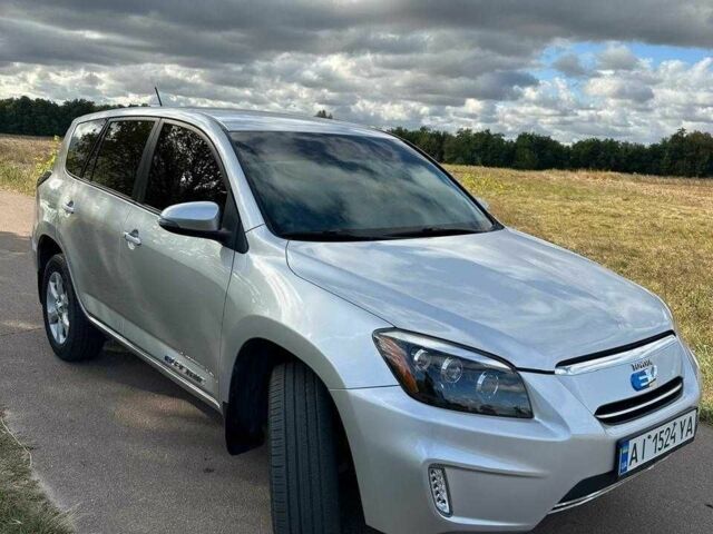 Сірий Тойота РАВ 4, об'ємом двигуна 0 л та пробігом 150 тис. км за 10900 $, фото 5 на Automoto.ua