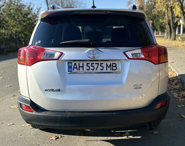 Серый Тойота РАВ 4, объемом двигателя 2.5 л и пробегом 140 тыс. км за 15500 $, фото 5 на Automoto.ua