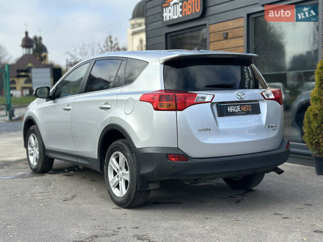 Сірий Тойота РАВ 4, об'ємом двигуна 2.23 л та пробігом 246 тис. км за 19500 $, фото 12 на Automoto.ua