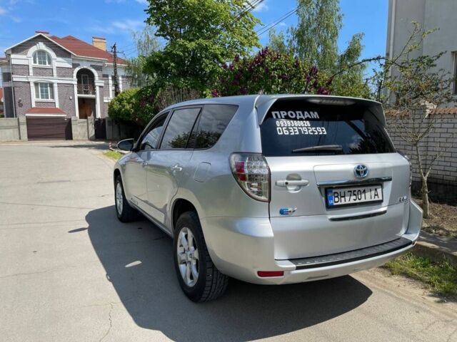 Серый Тойота РАВ 4, объемом двигателя 0 л и пробегом 120 тыс. км за 10500 $, фото 3 на Automoto.ua