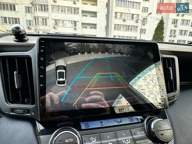 Серый Тойота РАВ 4, объемом двигателя 2.5 л и пробегом 132 тыс. км за 16800 $, фото 20 на Automoto.ua