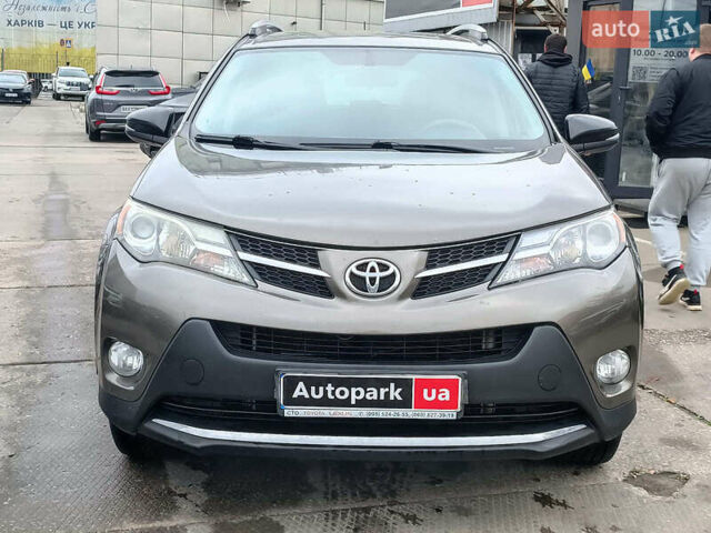 Сірий Тойота РАВ 4, об'ємом двигуна 2.5 л та пробігом 171 тис. км за 14590 $, фото 1 на Automoto.ua