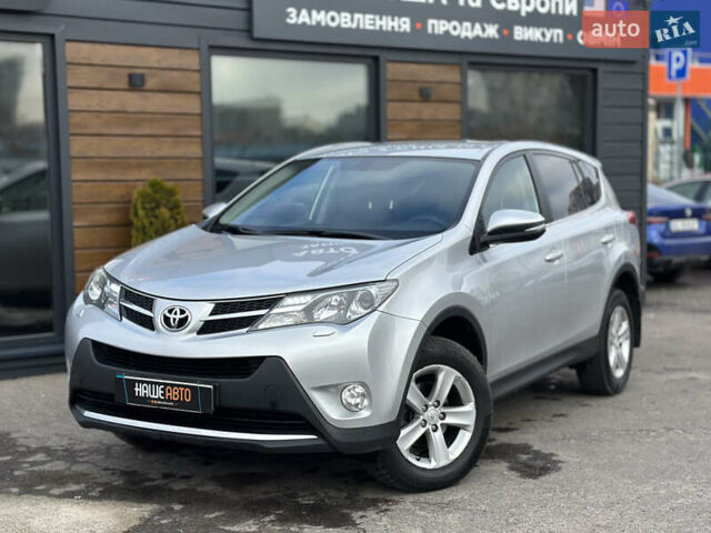 Сірий Тойота РАВ 4, об'ємом двигуна 2.23 л та пробігом 246 тис. км за 19500 $, фото 1 на Automoto.ua