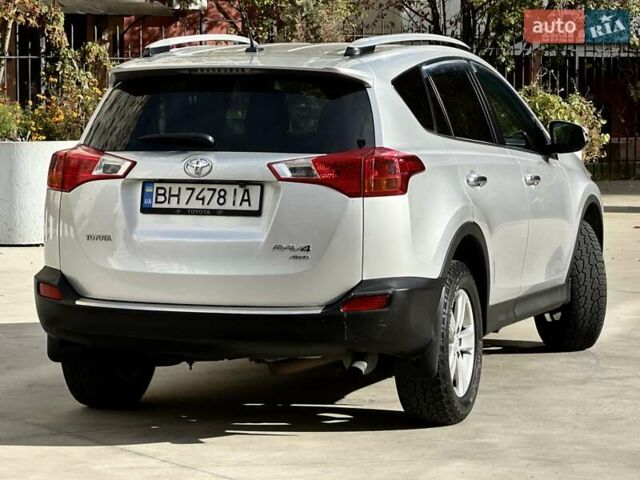 Серый Тойота РАВ 4, объемом двигателя 2.5 л и пробегом 132 тыс. км за 17300 $, фото 7 на Automoto.ua