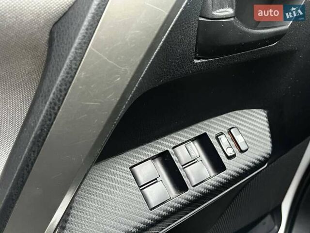 Серый Тойота РАВ 4, объемом двигателя 2.49 л и пробегом 124 тыс. км за 17900 $, фото 10 на Automoto.ua