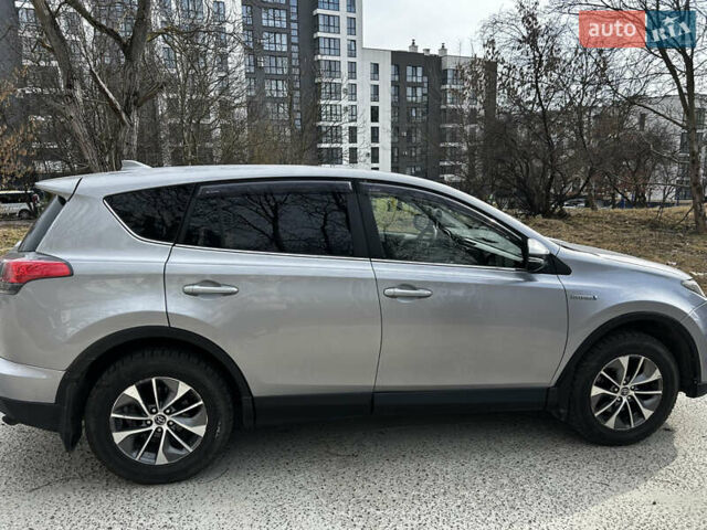 Сірий Тойота РАВ 4, об'ємом двигуна 2.5 л та пробігом 121 тис. км за 17100 $, фото 4 на Automoto.ua