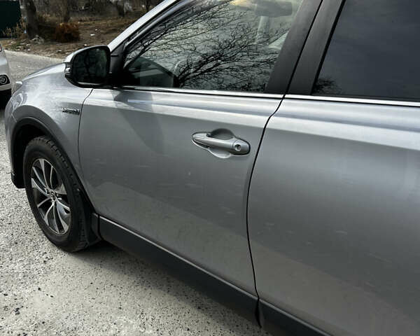 Сірий Тойота РАВ 4, об'ємом двигуна 2.5 л та пробігом 121 тис. км за 17100 $, фото 9 на Automoto.ua