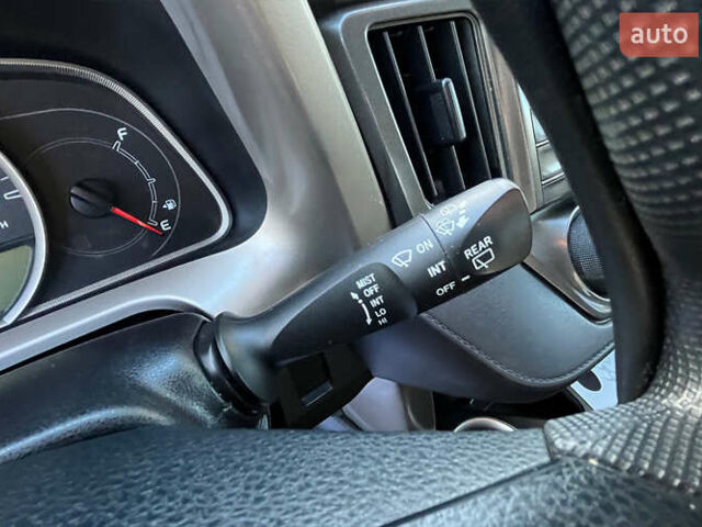 Серый Тойота РАВ 4, объемом двигателя 2.5 л и пробегом 155 тыс. км за 16600 $, фото 16 на Automoto.ua