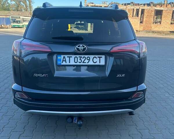 Сірий Тойота РАВ 4, об'ємом двигуна 2.49 л та пробігом 105 тис. км за 15700 $, фото 7 на Automoto.ua