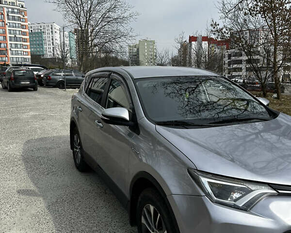 Сірий Тойота РАВ 4, об'ємом двигуна 2.5 л та пробігом 121 тис. км за 17100 $, фото 2 на Automoto.ua