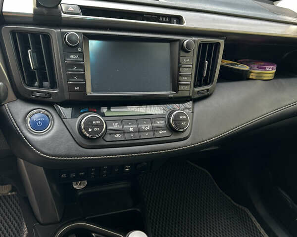 Сірий Тойота РАВ 4, об'ємом двигуна 2.5 л та пробігом 121 тис. км за 17100 $, фото 18 на Automoto.ua