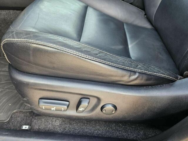 Сірий Тойота РАВ 4, об'ємом двигуна 2 л та пробігом 170 тис. км за 8900 $, фото 10 на Automoto.ua