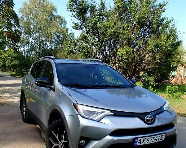 Сірий Тойота РАВ 4, об'ємом двигуна 2.49 л та пробігом 137 тис. км за 21700 $, фото 1 на Automoto.ua