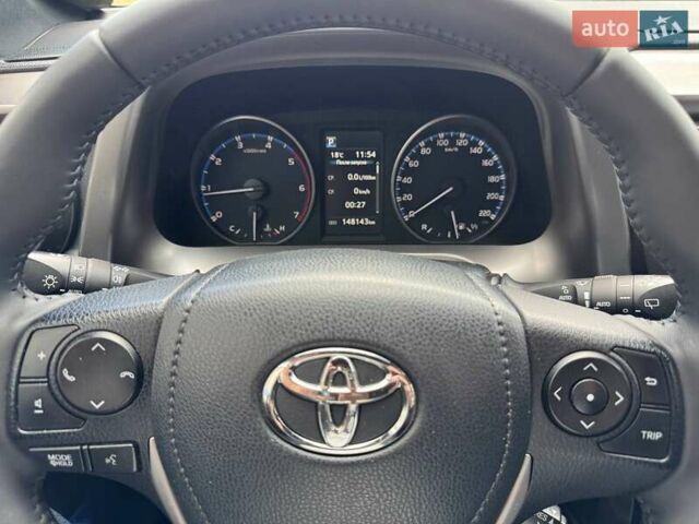 Тойота РАВ 4 2016 у Києві на Automoto.ua Сірий Тойота РАВ 4, об'ємом двигуна 2.2 л та пробігом 148 тис. км за 25500 $, фото 3 на Automoto.ua
