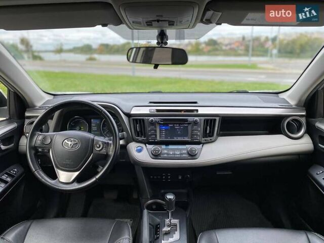 Серый Тойота РАВ 4, объемом двигателя 2.49 л и пробегом 114 тыс. км за 21400 $, фото 13 на Automoto.ua