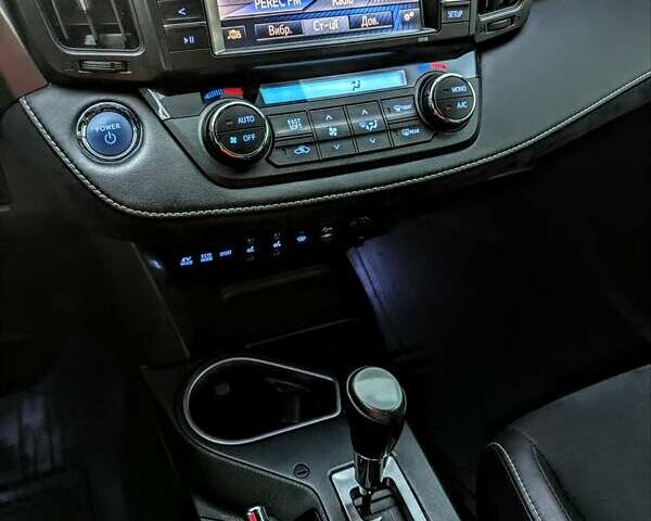 Серый Тойота РАВ 4, объемом двигателя 2.49 л и пробегом 167 тыс. км за 21200 $, фото 17 на Automoto.ua