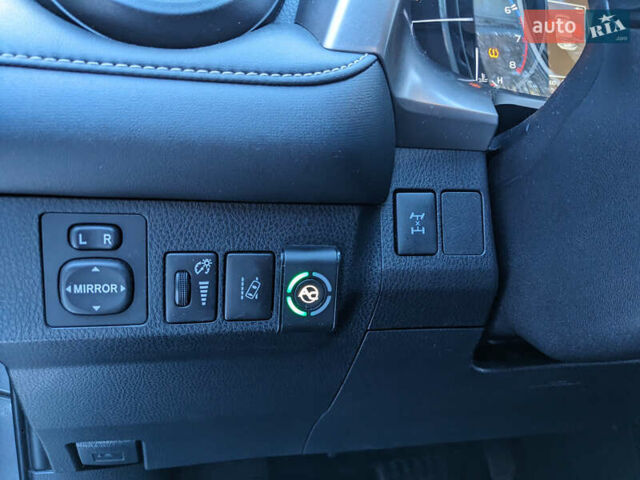 Серый Тойота РАВ 4, объемом двигателя 2.5 л и пробегом 153 тыс. км за 17900 $, фото 7 на Automoto.ua