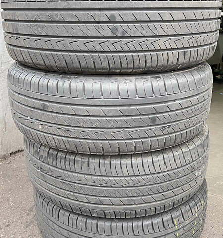 Сірий Тойота РАВ 4, об'ємом двигуна 2.49 л та пробігом 175 тис. км за 18200 $, фото 14 на Automoto.ua