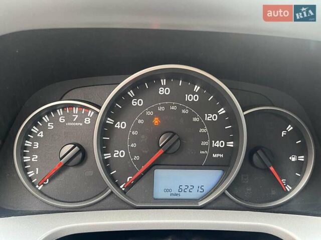 Серый Тойота РАВ 4, объемом двигателя 2.49 л и пробегом 100 тыс. км за 17500 $, фото 12 на Automoto.ua