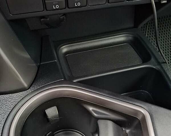 Сірий Тойота РАВ 4, об'ємом двигуна 1.99 л та пробігом 33 тис. км за 18800 $, фото 37 на Automoto.ua