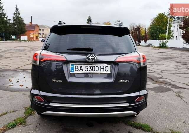 Серый Тойота РАВ 4, объемом двигателя 1.99 л и пробегом 169 тыс. км за 15900 $, фото 1 на Automoto.ua