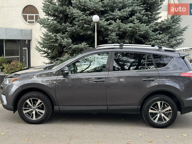 Серый Тойота РАВ 4, объемом двигателя 2.49 л и пробегом 107 тыс. км за 15800 $, фото 9 на Automoto.ua