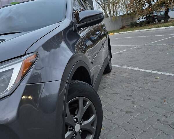 Тойота РАВ 4 2016 в Днепре (Днепропетровске) на Automoto.ua Серый Тойота РАВ 4, объемом двигателя 2.49 л и пробегом 105 тыс. км за 17200 $, фото 9 на Automoto.ua