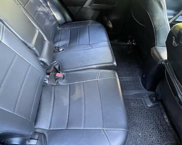 Серый Тойота РАВ 4, объемом двигателя 2.49 л и пробегом 112 тыс. км за 17000 $, фото 26 на Automoto.ua