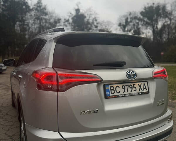 Серый Тойота РАВ 4, объемом двигателя 2.49 л и пробегом 56 тыс. км за 24999 $, фото 5 на Automoto.ua