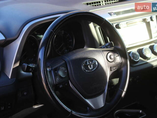 Серый Тойота РАВ 4, объемом двигателя 2.49 л и пробегом 170 тыс. км за 18600 $, фото 12 на Automoto.ua