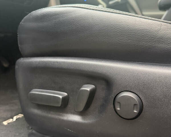 Серый Тойота РАВ 4, объемом двигателя 2.49 л и пробегом 56 тыс. км за 24999 $, фото 20 на Automoto.ua